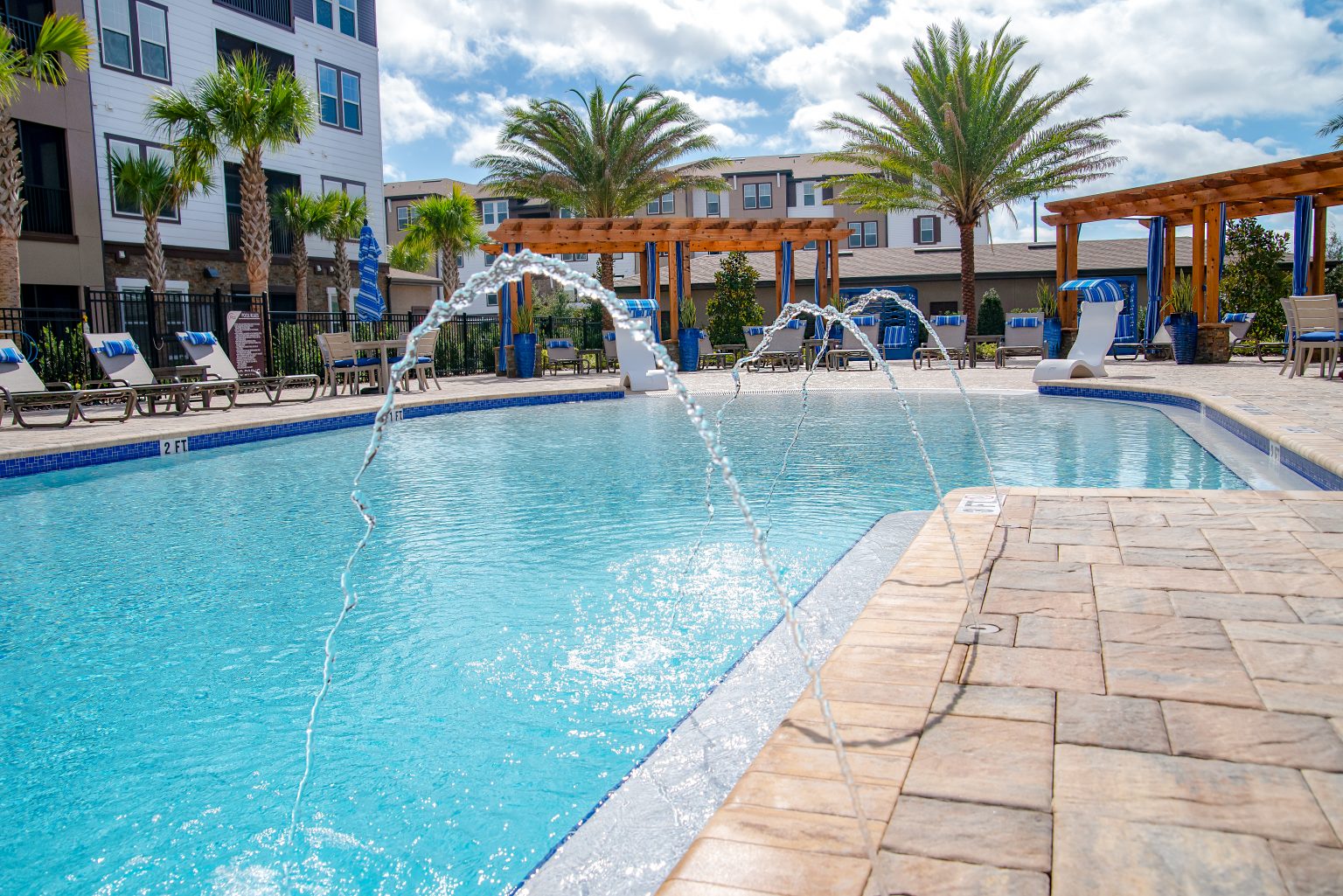 The Oasis at Moss Park Preserve Apartments - Lake Nona Social